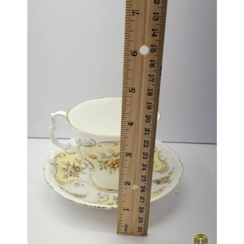 Royal Albert September Song Tea Cup & Saucer Bone China England Vintage Floral